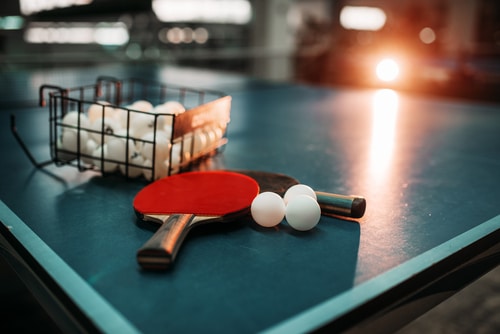 So sánh giữa Pickleball và Bóng bàn