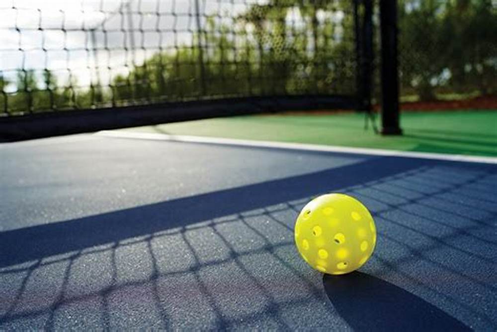 Cách Chơi Pickleball Mùa Hè – Bí Quyết Giữ Sức Khi Thời Tiết Nóng