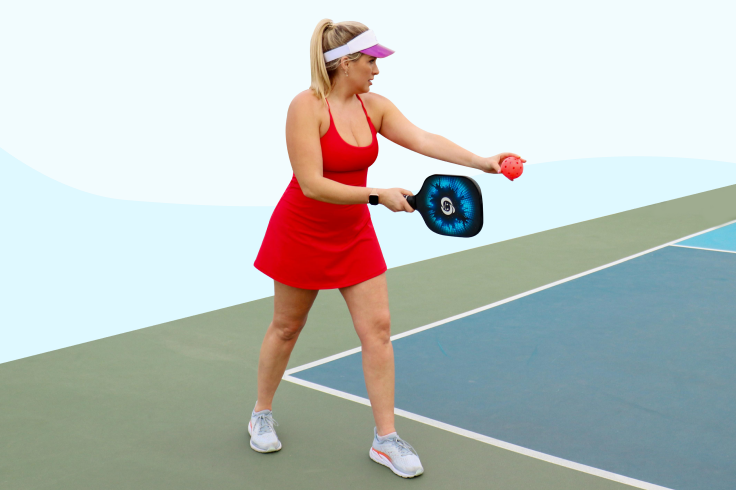 Luật Giao Bóng Pickleball: Quy Tắc Cơ Bản Mọi Người Chơi Cần Nắm Rõ