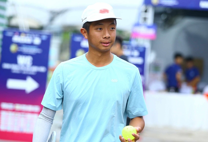 Quang Dương hạ knock out cả ba ngôi sao Việt Nam