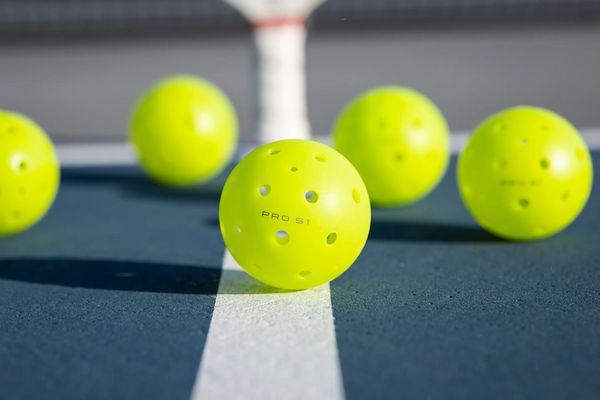 Chọn dụng cụ chơi Pickleball như thế nào?