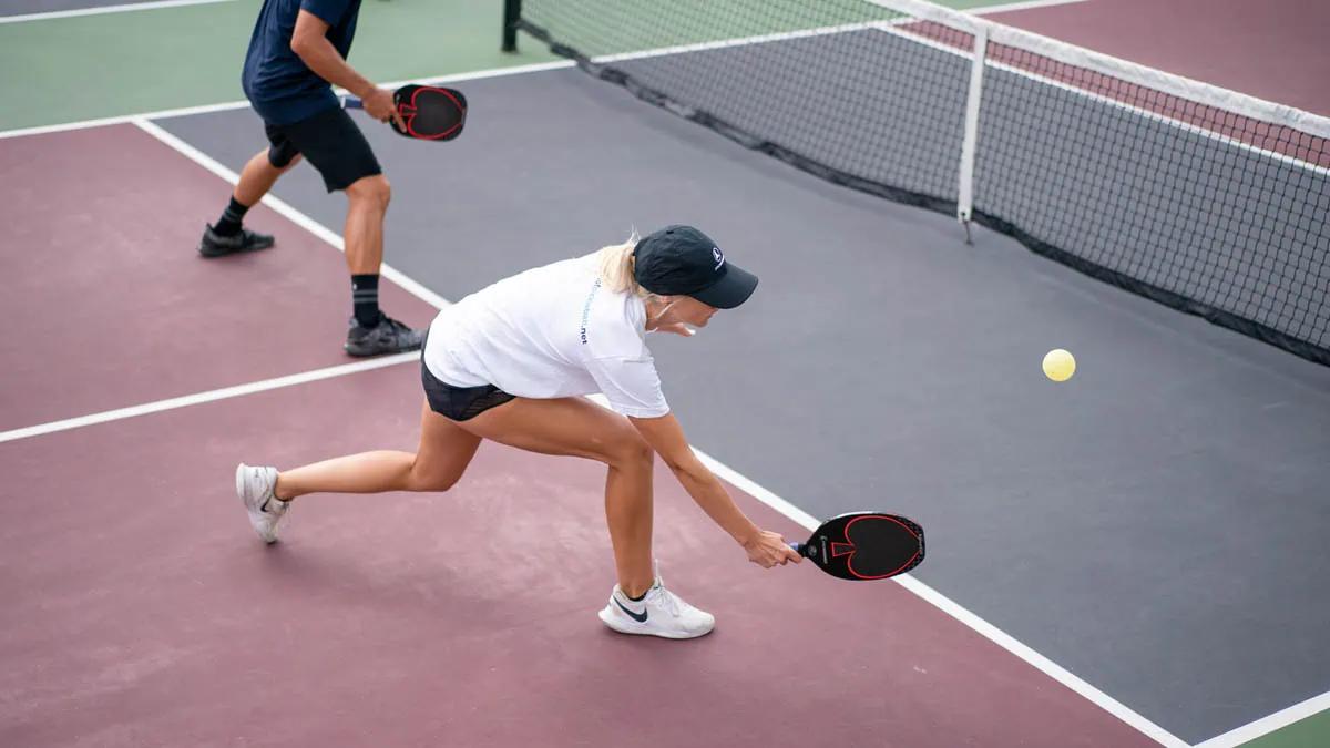 Chiến thuật chơi Pickleball với third shot drop