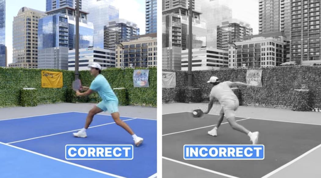 Người chơi Pickleball di chuyển trong v&ugrave;ng chuyển tiếp