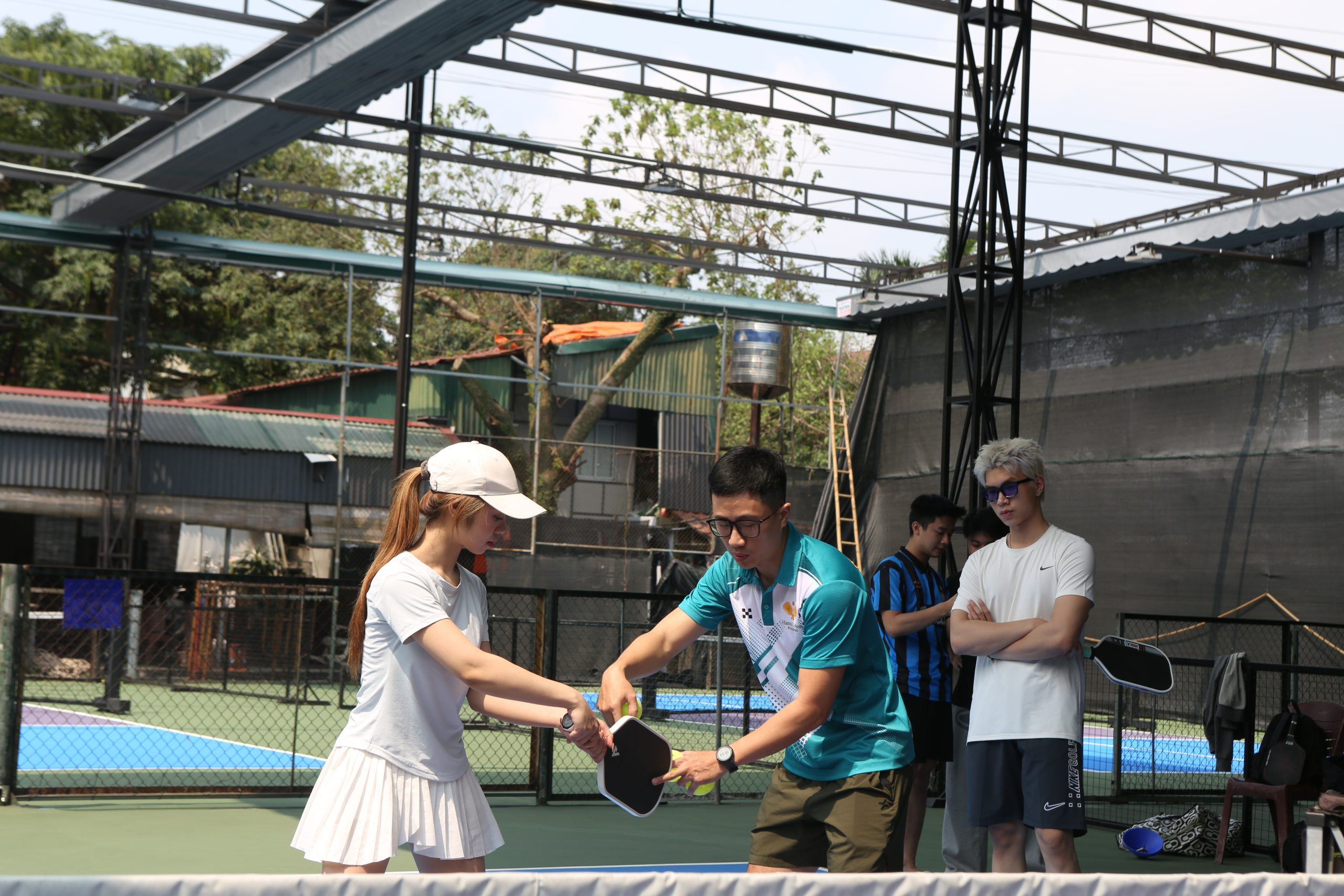 Huấn luyện viên pickleball