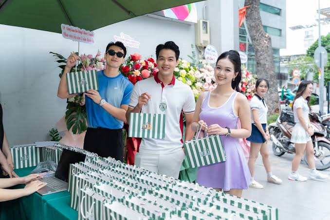 PILI FASHION KỶ NIỆM 2 NĂM THÀNH LẬP: KHẲNG ĐỊNH VỊ THẾ TIÊN PHONG CỦA THỜI TRANG THỂ THAO VIỆT VÀ RA MẮT BST
